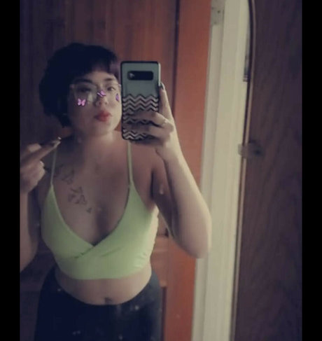 熟女オーガズムOnlyFans セクシーヌード 写真