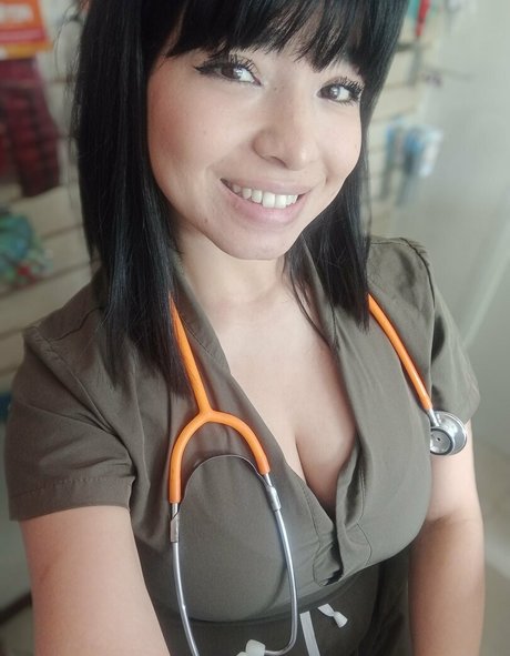 vetana アダルトスター 写真