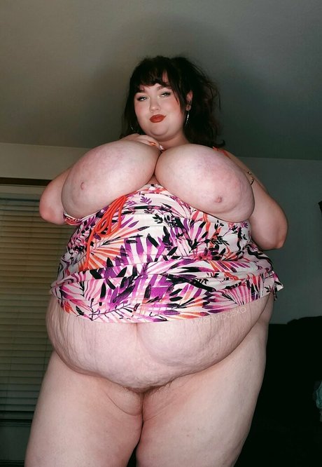 本物の熟女OnlyFans エロチック 画像