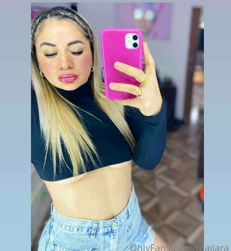 maiiara アート女優 写真