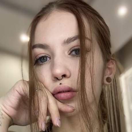 MiaDelish 美しいポルノスター 画像