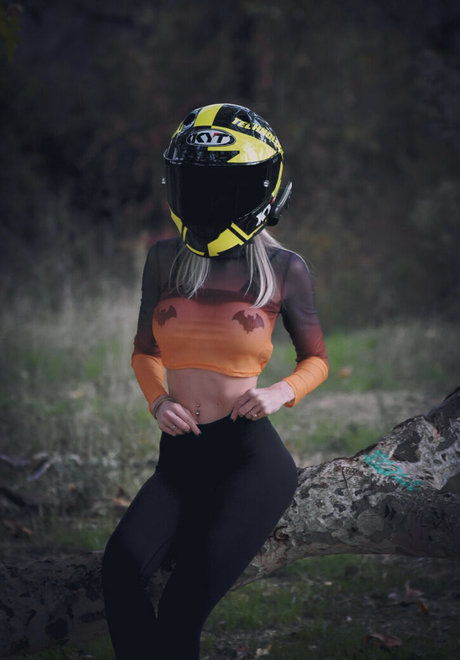 Mrs cbr 独占ポルノスター 画像