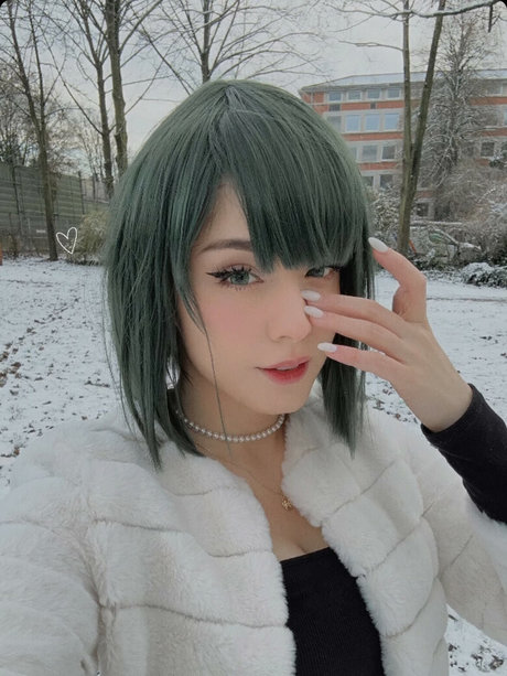 黒檀の小人OnlyFans 美しい裸 ギャラリー