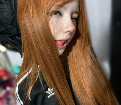 Melry Espinela ポルノスター アート 写真