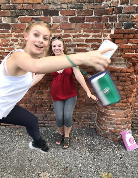 濃厚なラテン系熟女OnlyFans ヌード 写真