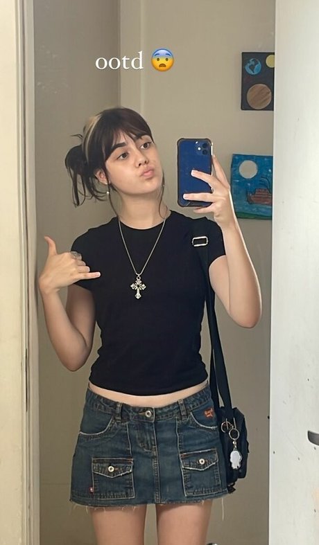 Isabella Angelina ポルノスター パーフェクト 写真