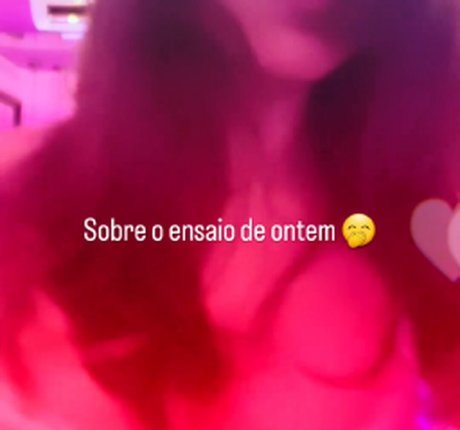 ハンズオンリーファン セクシー裸 ギャラリー