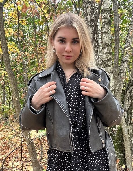 misty phoenix2 アートモデル 写真