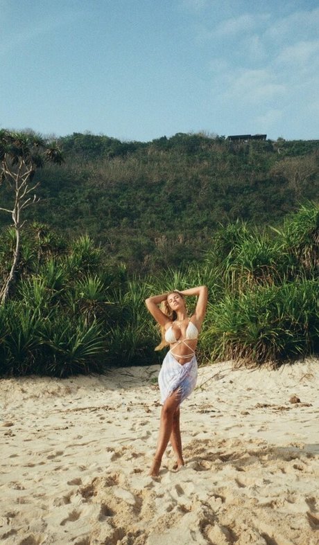 pia__kim 裸のスター 写真