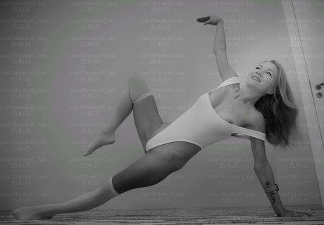 Smeksi Utka ポルノスター 可愛い 写真