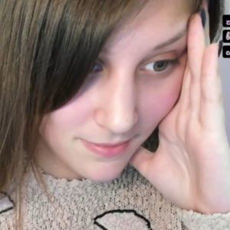 美しいロシアのOnlyFans 美しい裸 画像