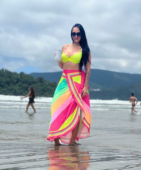 Mayara Franco 裸のスター ギャラリー