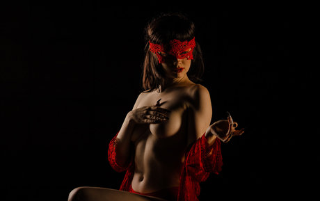 熟女妻OnlyFans 無料裸 画像