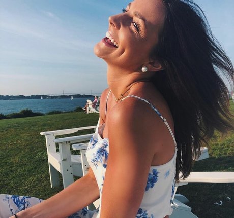 Allie Rosadino アートポルノスター 写真