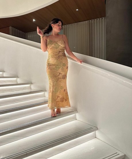 レズビアン ストラップオン OnlyFans 美しいポルノ アーカイブ