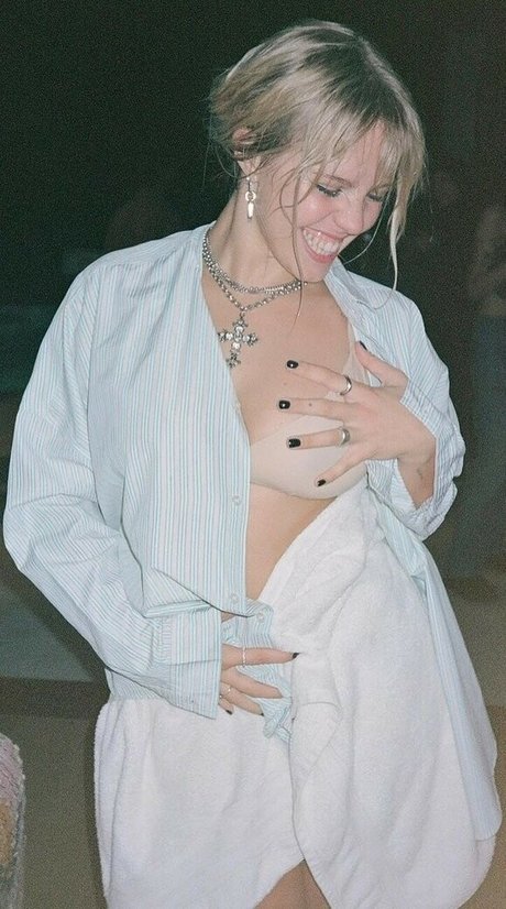 Renee Rapp profile image