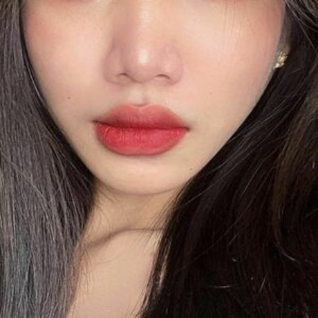 Juu Lynn 無料女優 写真