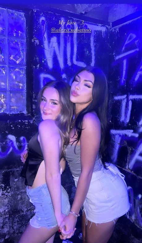 Yalibarel アートモデル 写真