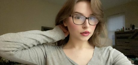 Cyndakate セックス女優 写真