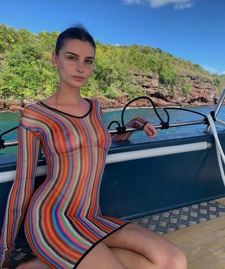 Clara Beneytout 美しいモデル アーカイブ