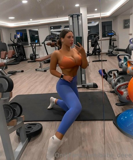 bikiniruby 可愛いモデル ギャラリー