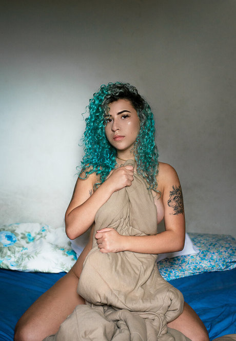 Thifany Vieira 素敵なモデル 画像