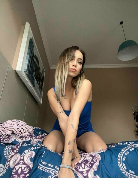 Amy Rose アダルトスター 写真