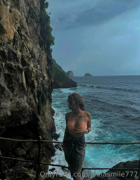 Amy Rose かわいいモデル 写真