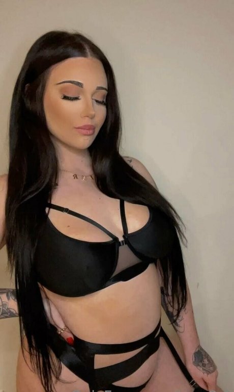 kxm2 0 完璧なモデル 写真