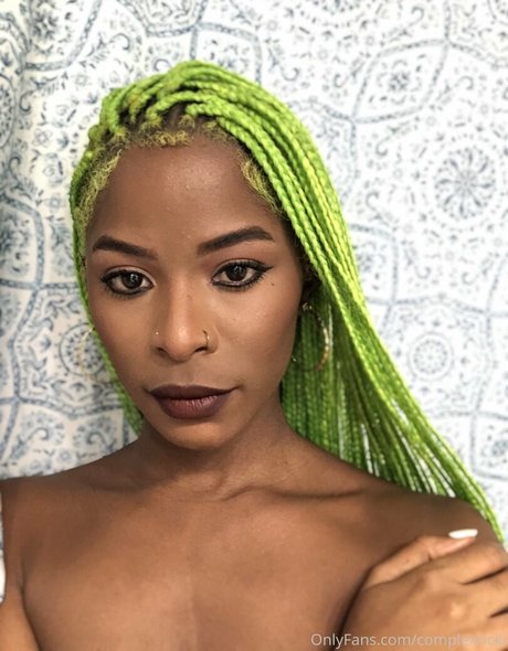 complexricki 美しいモデル 画像