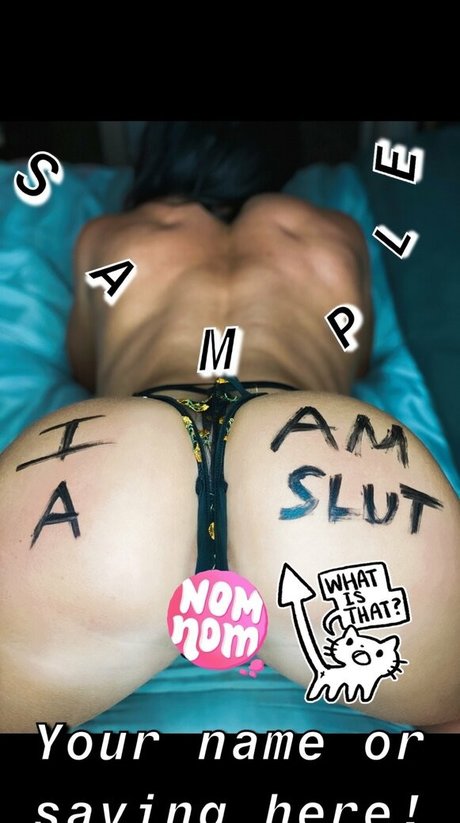 zoeytaylor xxx セクシーなポルノスター 写真