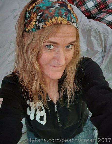 peachycream2017 ポルノスター ヌード 写真