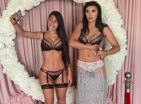 Nourhene Hocini ポルノスター ヌード 画像