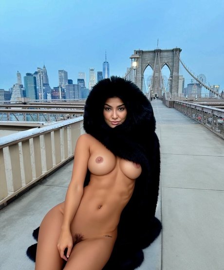 Nourhene Hocini HDスター 画像