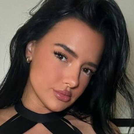 Emilywoodss セックスポルノスター アーカイブ