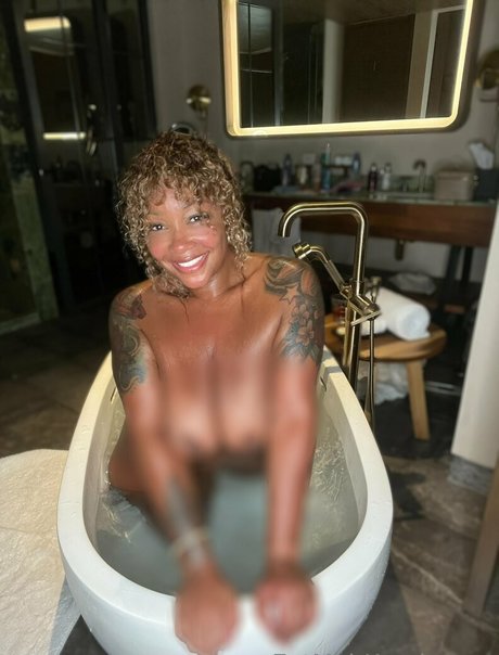 eatmahkandyfree アダルト女優 写真