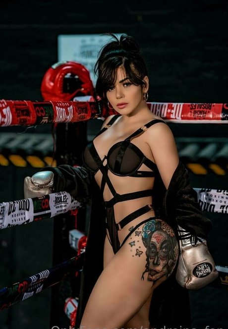 Andreina Fonseca ポルノスター トップ 写真