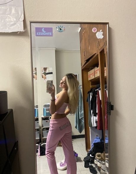 Ava Alfaro 素敵なポルノスター 写真