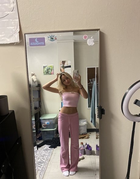 Ava Alfaro 無料のスター 画像