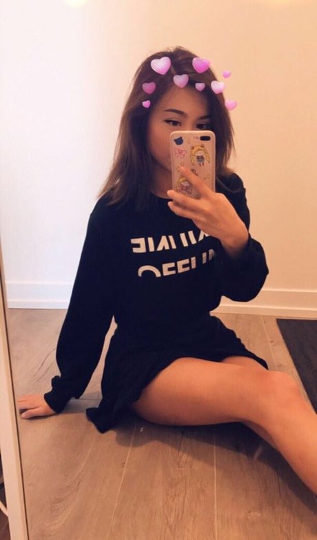 Jasmina 限定スター 写真