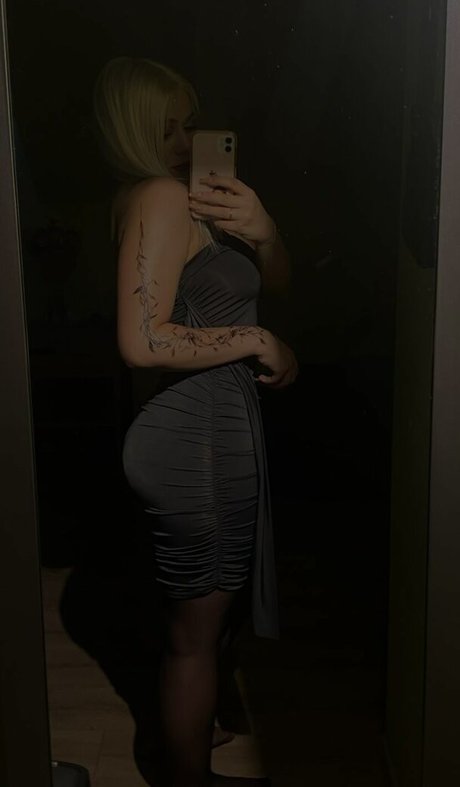 Justyna Czerwinska ヌードモデル ギャラリー