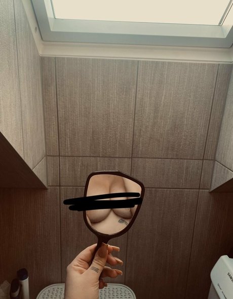 Justyna Czerwinska 完璧なスター 画像