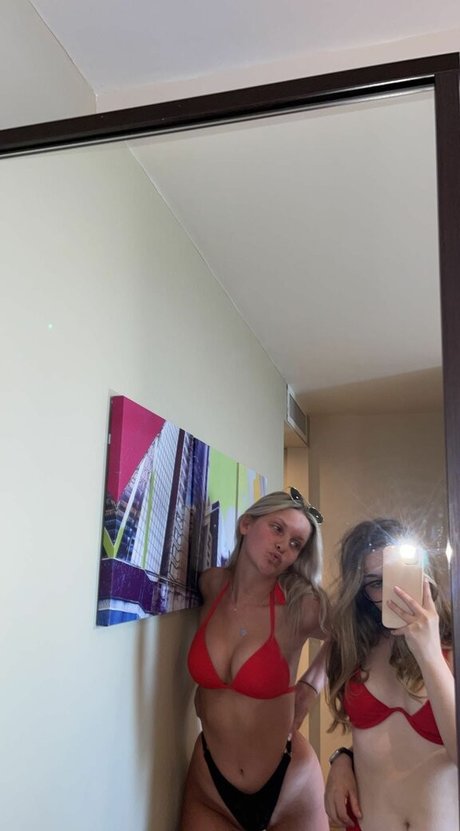 Chloe Burns ポルノスター ベスト ギャラリー