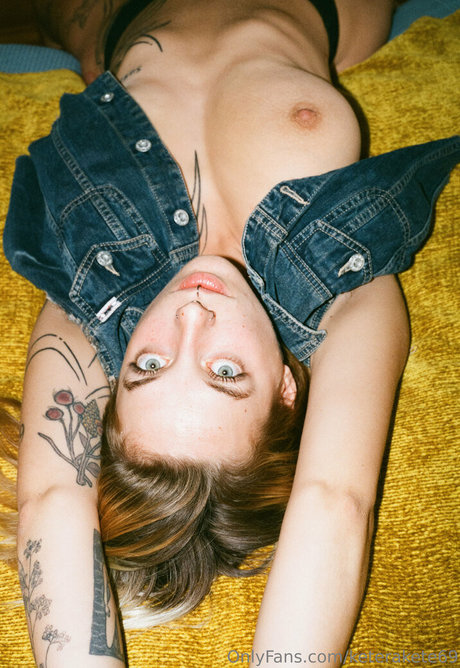 keterakete69 独占モデル 写真