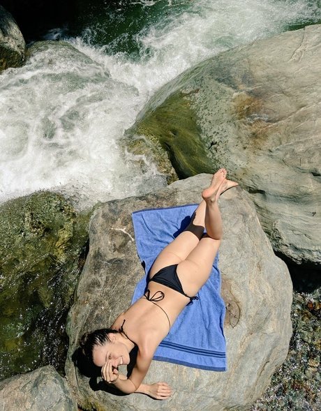 Catalina Garcia 素敵なモデル 写真