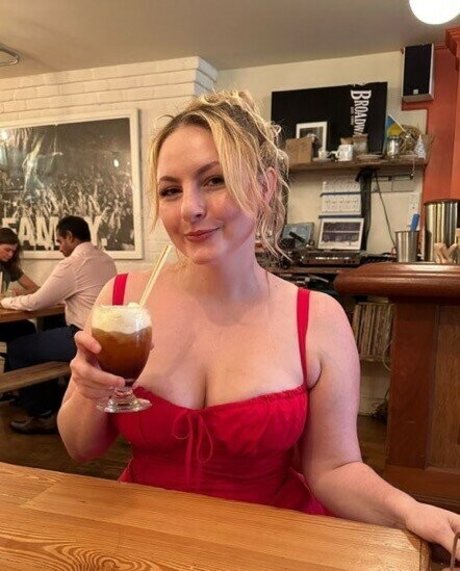 _madisontayt エロティックなモデル ギャラリー