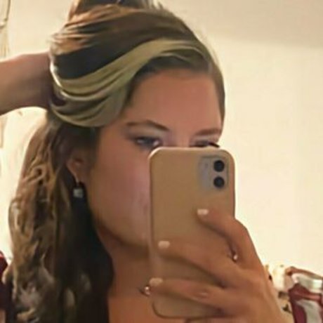 トゥワークオンリーファン セックス 写真