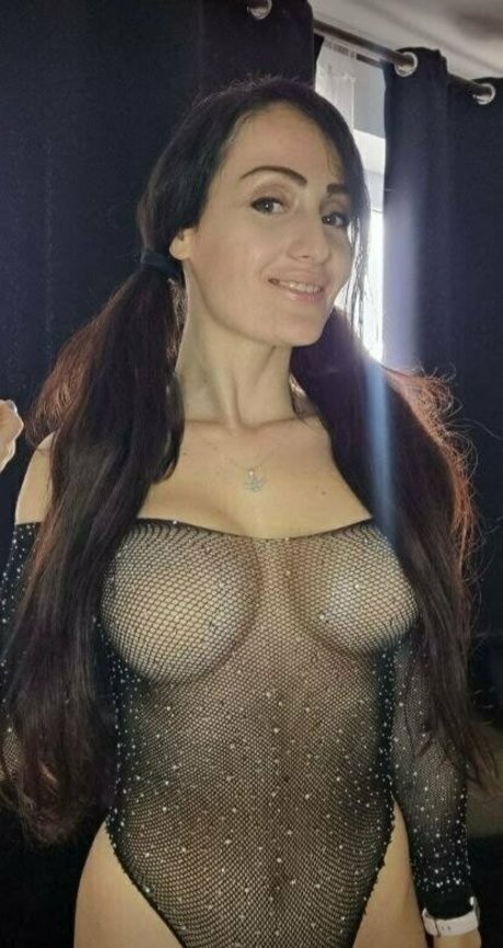 claudia nerdy 最高のポルノスター ギャラリー