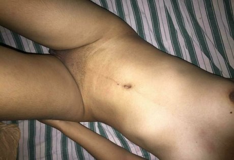 paolitavip1 裸のスター 写真