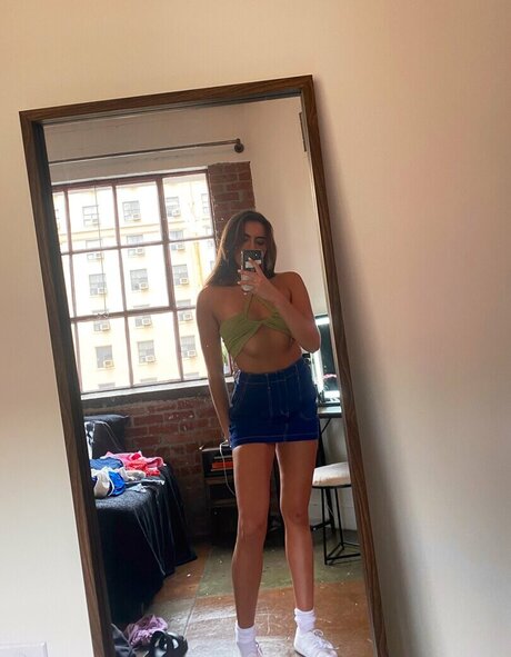 Selina Bentz セックスポルノスター 写真